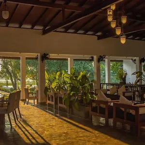 Sigiriya Wewa Addara Hotel - Hotel By The Lake Hotel Sigiriya