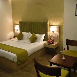 Raj Riveria Hotel Muvattupuzha
